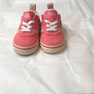 Vans sneakers size 4 toddler. Like new.